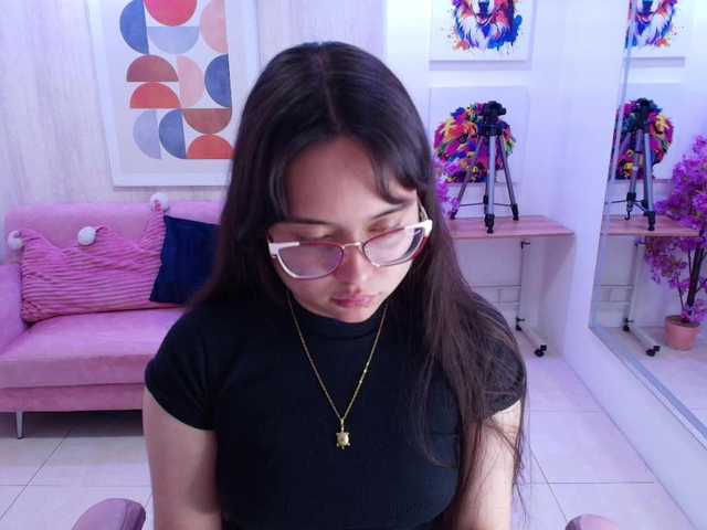 Shady-bug — live female cam