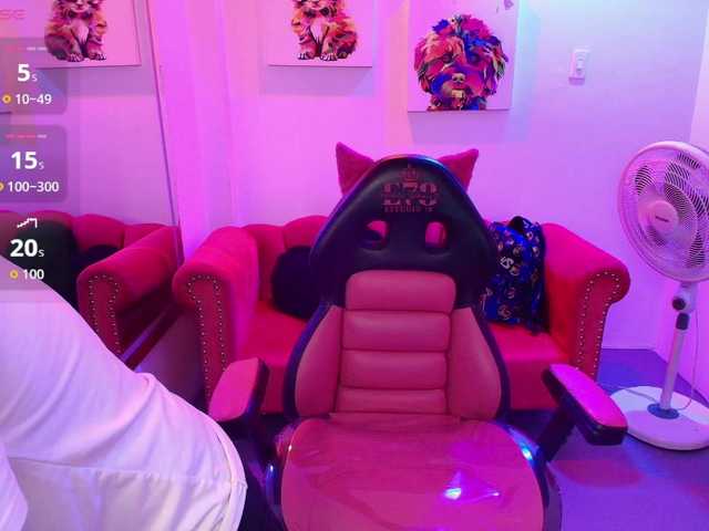 Shady-bug live cam on BongaCams