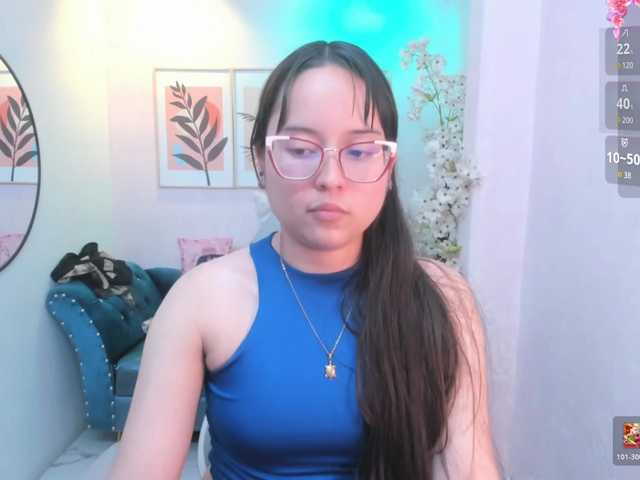 Shady-bug live cam on BongaCams