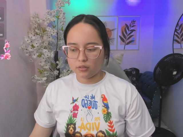 Shady-bug live cam on BongaCams