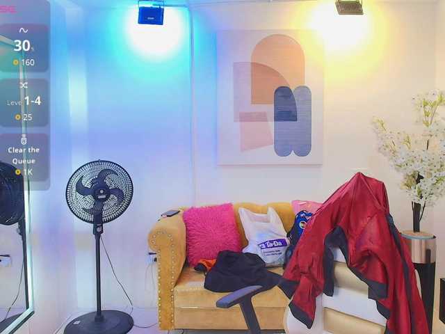Shady-bug live cam on BongaCams