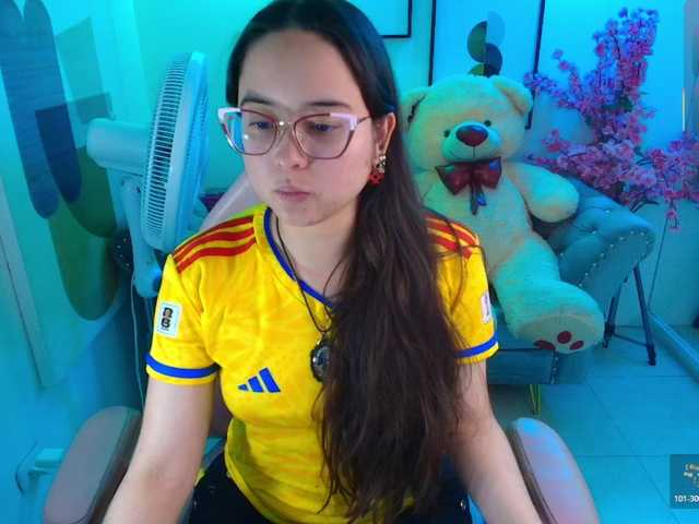 Shady-bug live cam on BongaCams