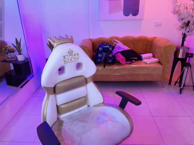 Shady-bug live cam on BongaCams