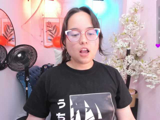 Shady-bug live cam on BongaCams