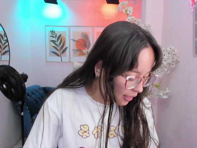 Shady-bug live cam on BongaCams