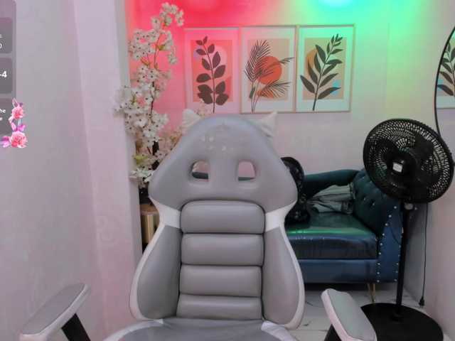 Shady-bug live cam on BongaCams
