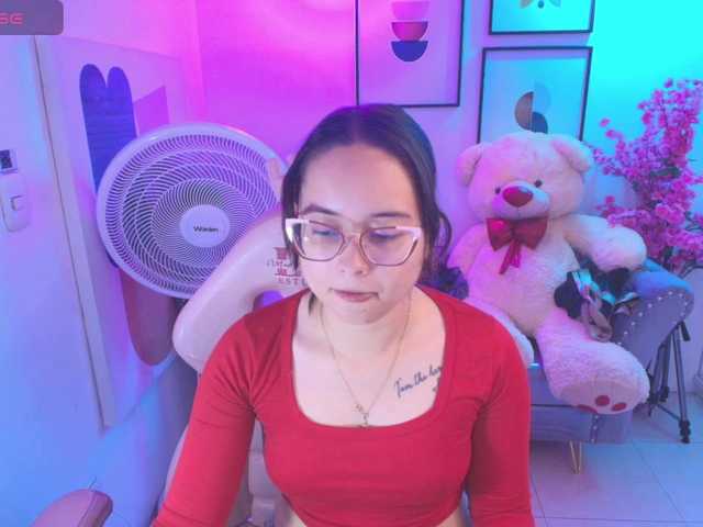 Shady-bug live cam on BongaCams
