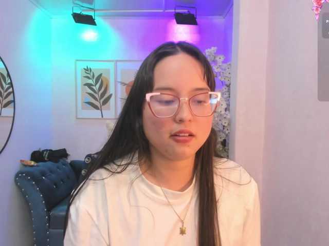 Shady-bug live cam on BongaCams