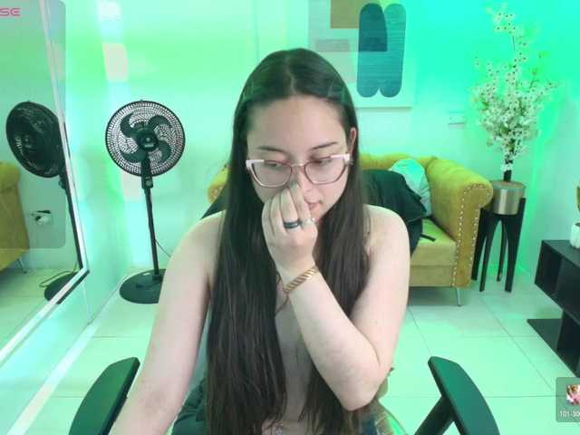 Shady-bug live webcam show