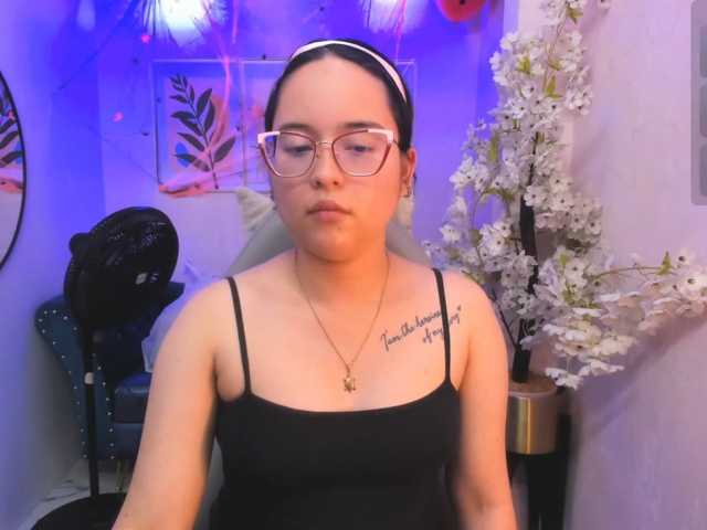 Shady-bug, en directo ahora en BongaCams