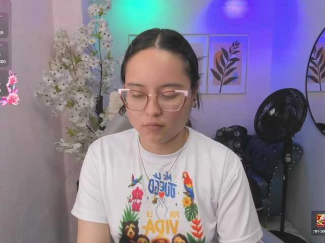 Shady-bug live cam on BongaCams