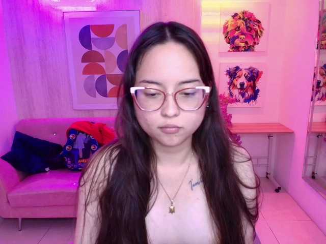 Shady-bug live cam on BongaCams