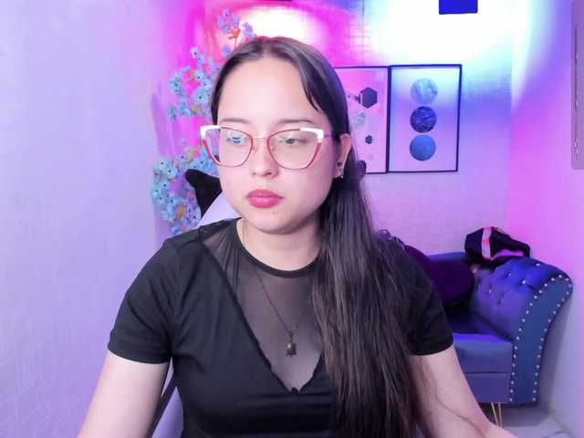 Shady-bug live cam on BongaCams