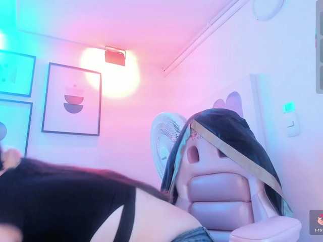 Shady-bug live cam on BongaCams