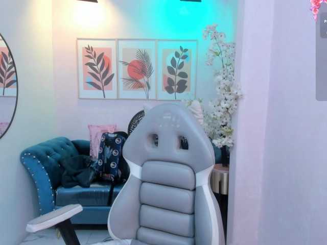Shady-bug live cam on BongaCams