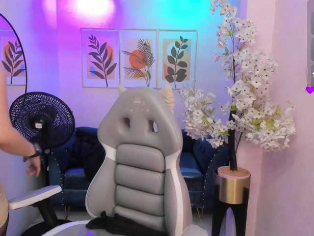 Shady-bug live cam on BongaCams