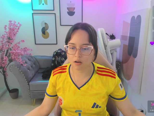 Shady-bug live cam on BongaCams