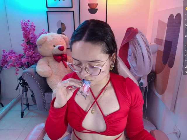 Shady-bug live cam on BongaCams