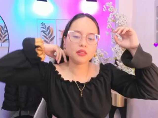Shady-bug live cam on BongaCams