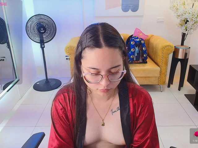 Shady-bug live cam on BongaCams