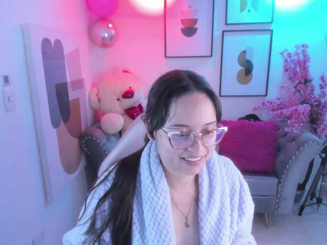 Shady-bug's BongaCams show and profile