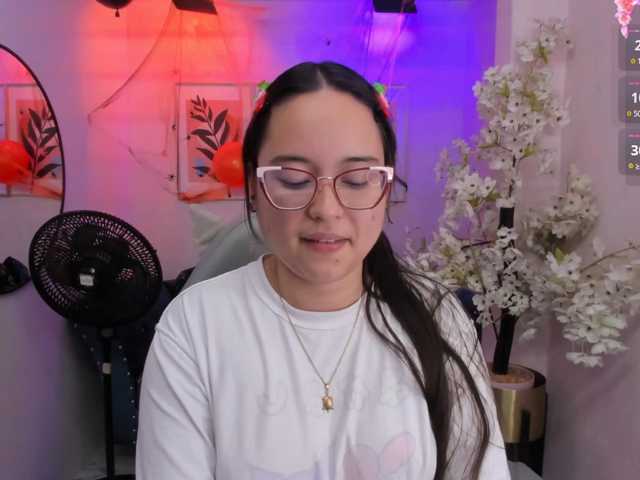 Shady-bug live cam on BongaCams