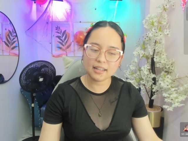 Shady-bug live cam on BongaCams