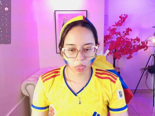 Shady-bug live cam on BongaCams