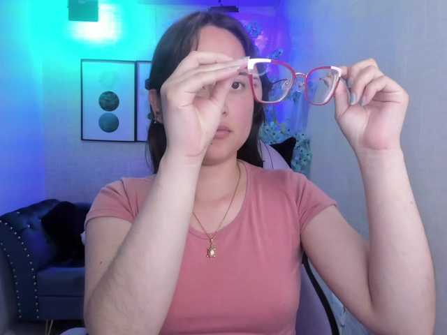 Shady-bug live cam on BongaCams