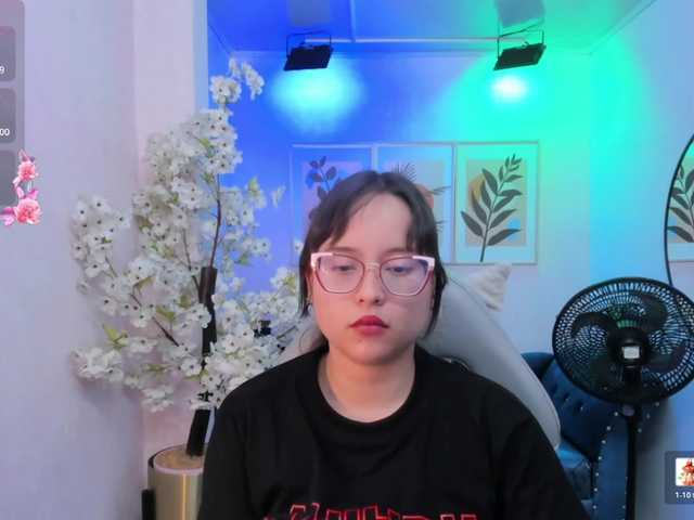 Shady-bug live cam on BongaCams