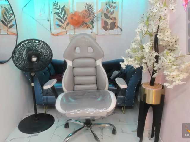 Shady-bug live cam on BongaCams