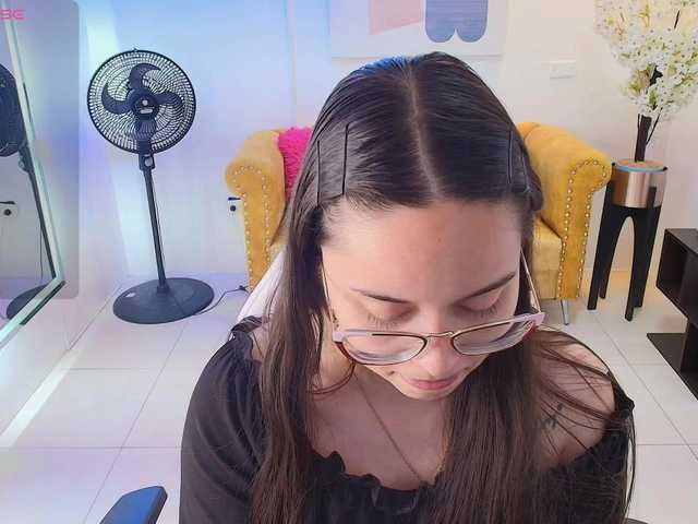 Shady-bug live cam on BongaCams
