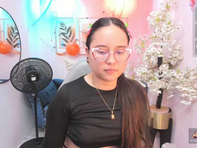 Shady-bug live cam on BongaCams
