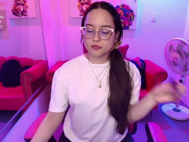 Shady-bug live cam on BongaCams
