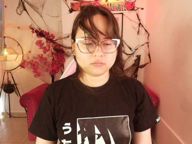 Shady-bug live cam on BongaCams