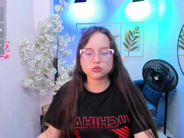 Shady-bug live cam on BongaCams