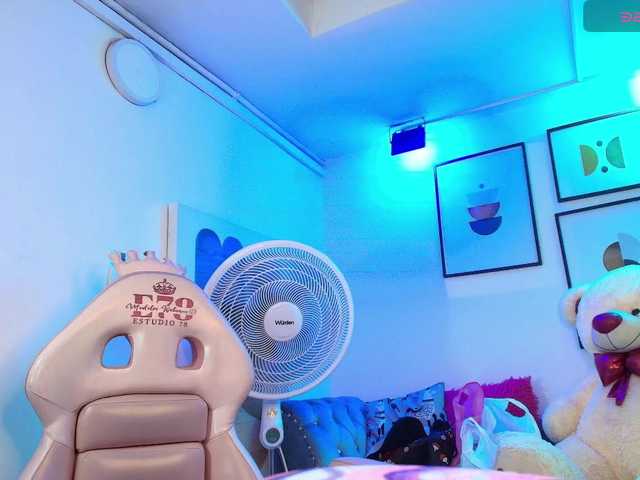 Shady-bug live cam on BongaCams