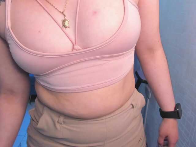 Shady-bug live cam on BongaCams