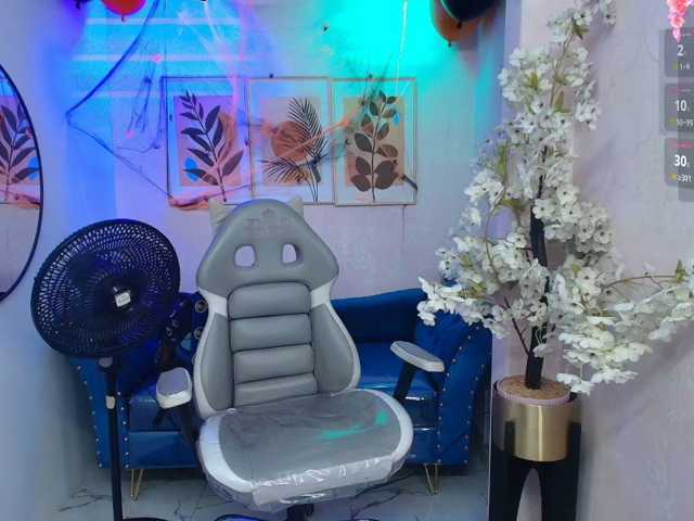 Shady-bug live cam on BongaCams
