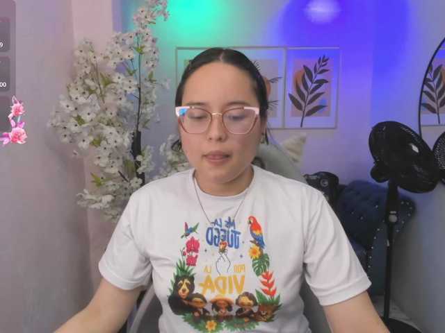 Shady-bug live cam on BongaCams
