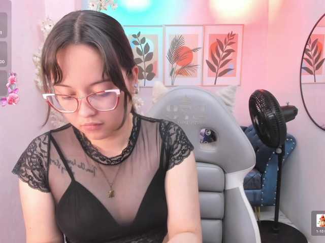 Shady-bug live cam on BongaCams