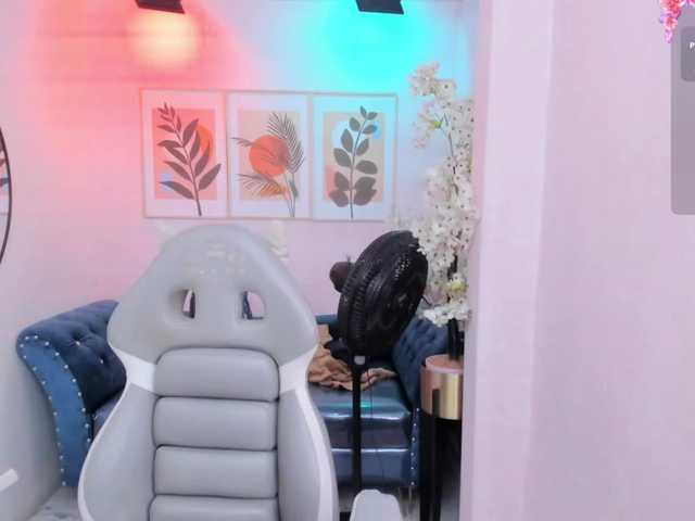 Shady-bug live cam on BongaCams