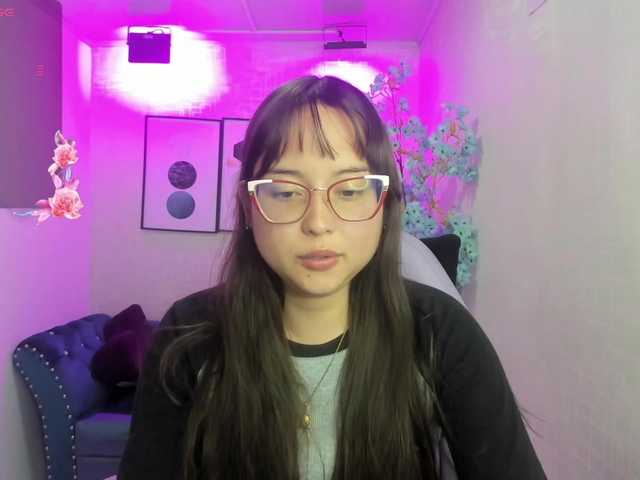 Shady-bug live cam on BongaCams