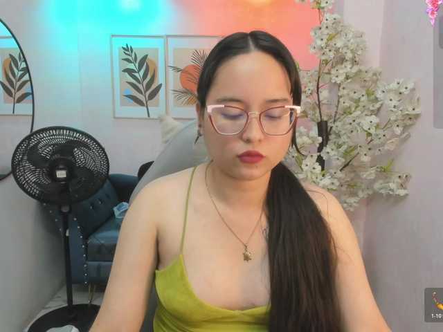 Shady-bug live cam on BongaCams