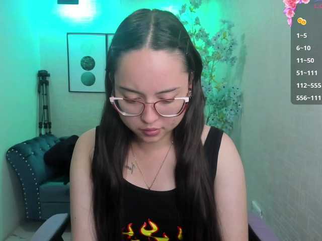Shady-bug live cam on BongaCams