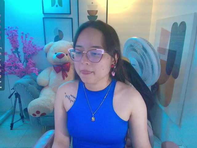 Shady-bug live cam on BongaCams