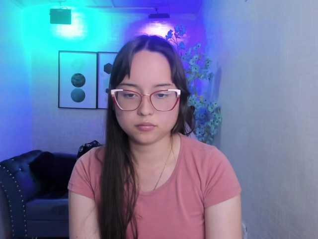 Shady-bug live cam on BongaCams