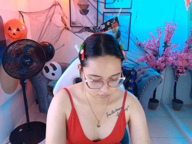 Shady-bug live cam on BongaCams