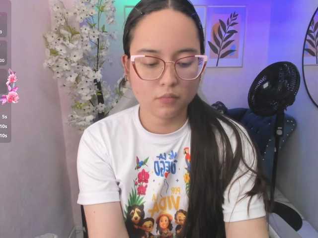 Shady-bug live cam on BongaCams