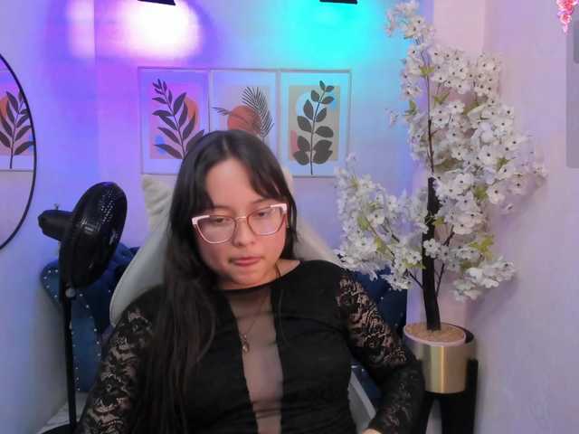 Shady-bug live cam on BongaCams